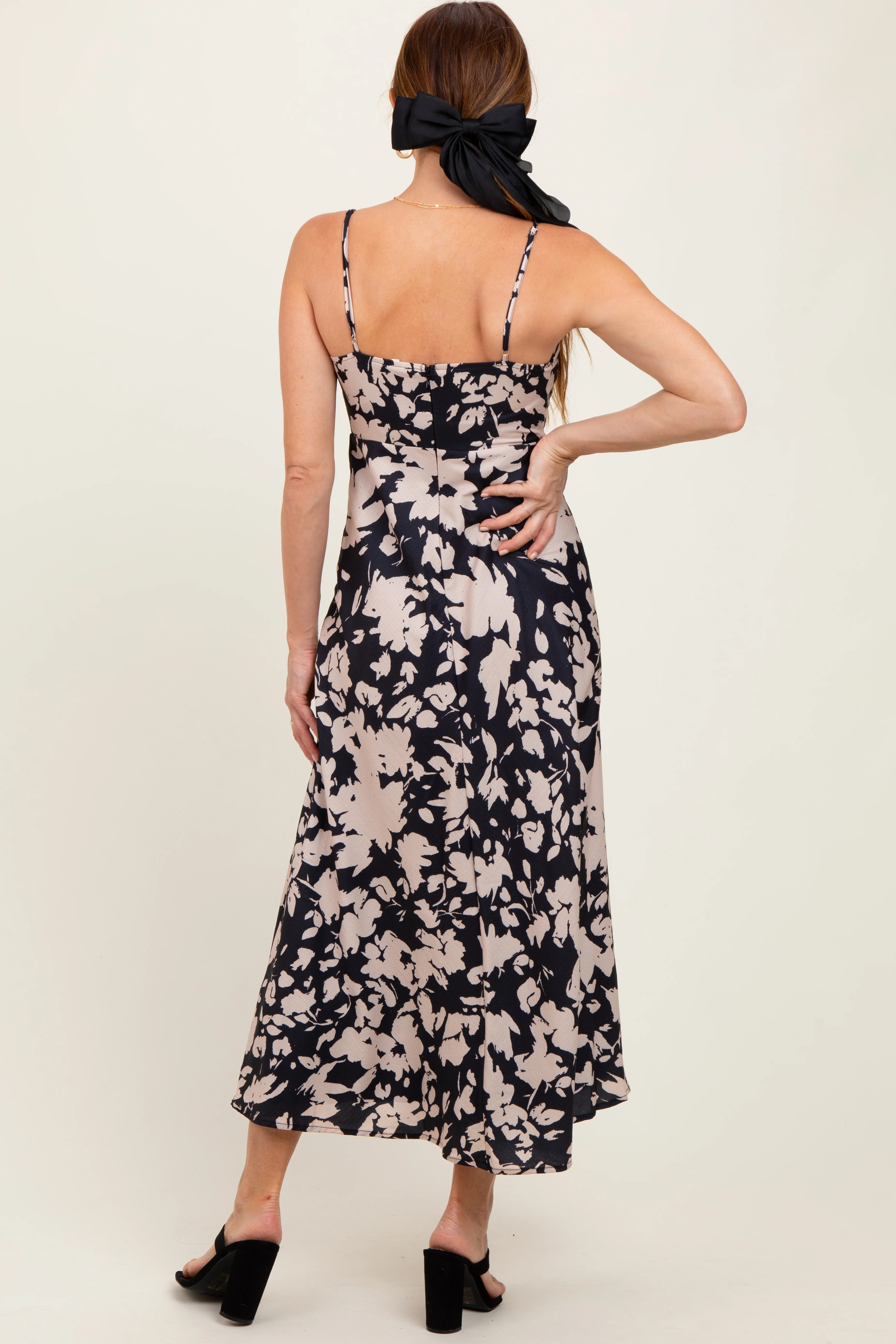 Black Floral Keyhole Detail Maxi Dress - Image 3