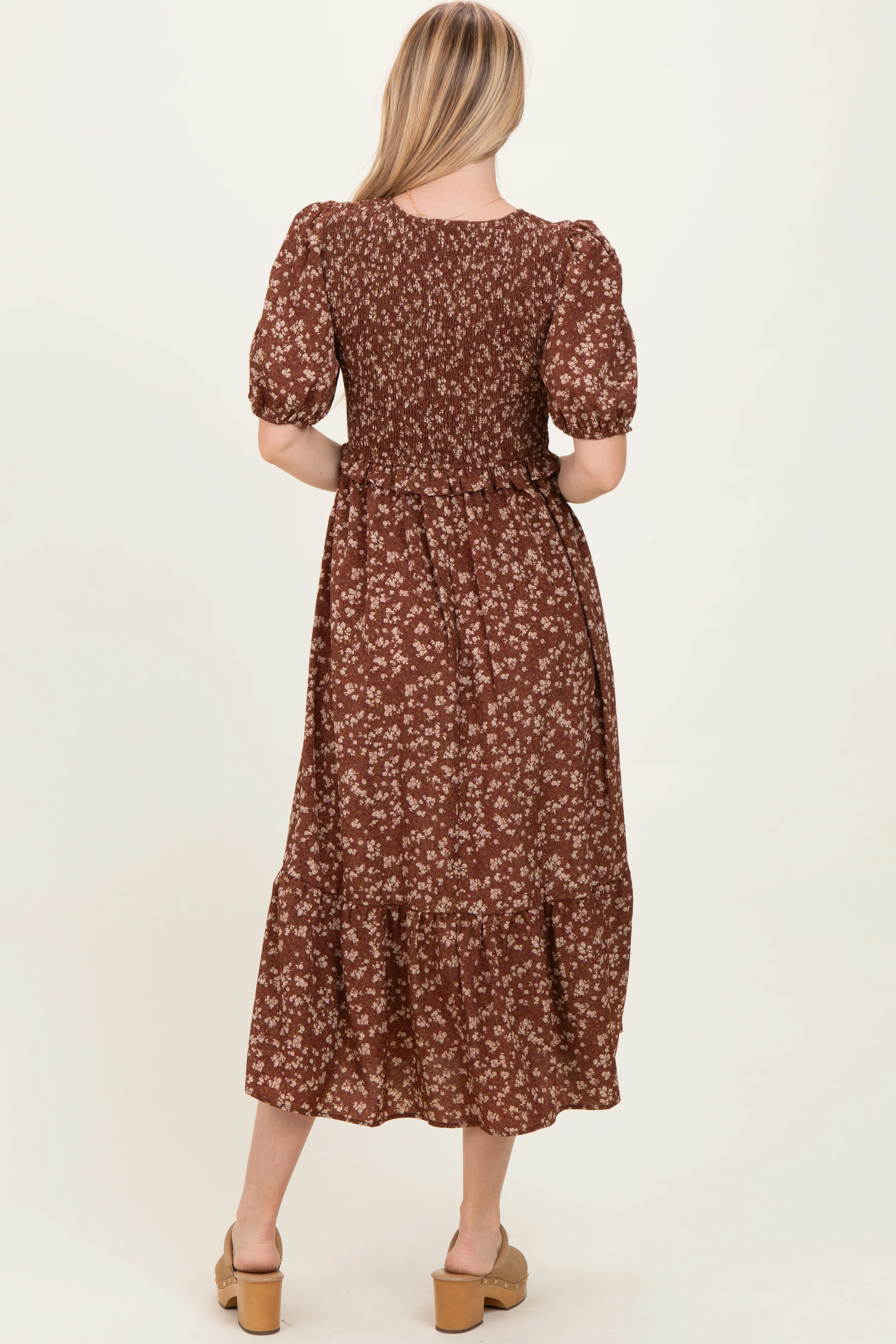 Brown Floral Smocked Short Sleeve Midi Dress - Image 4