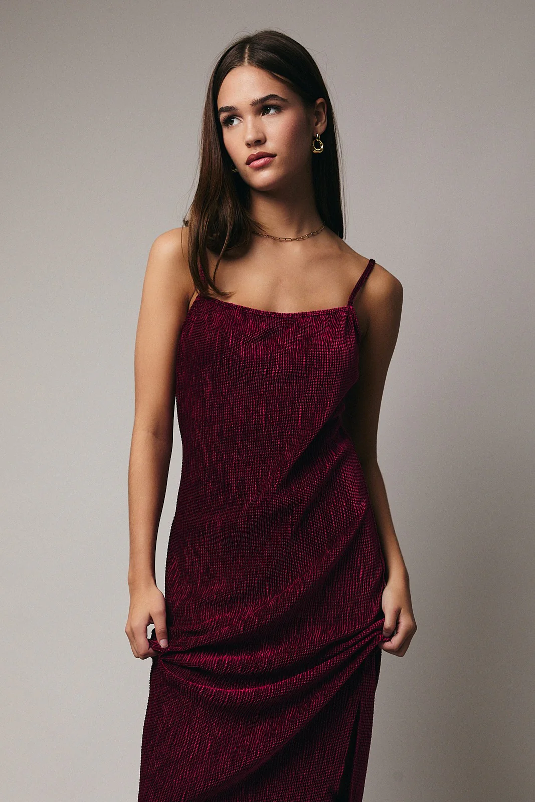 Burgundy Velvet Sleeveless Side Slit Midi Dress - Image 5