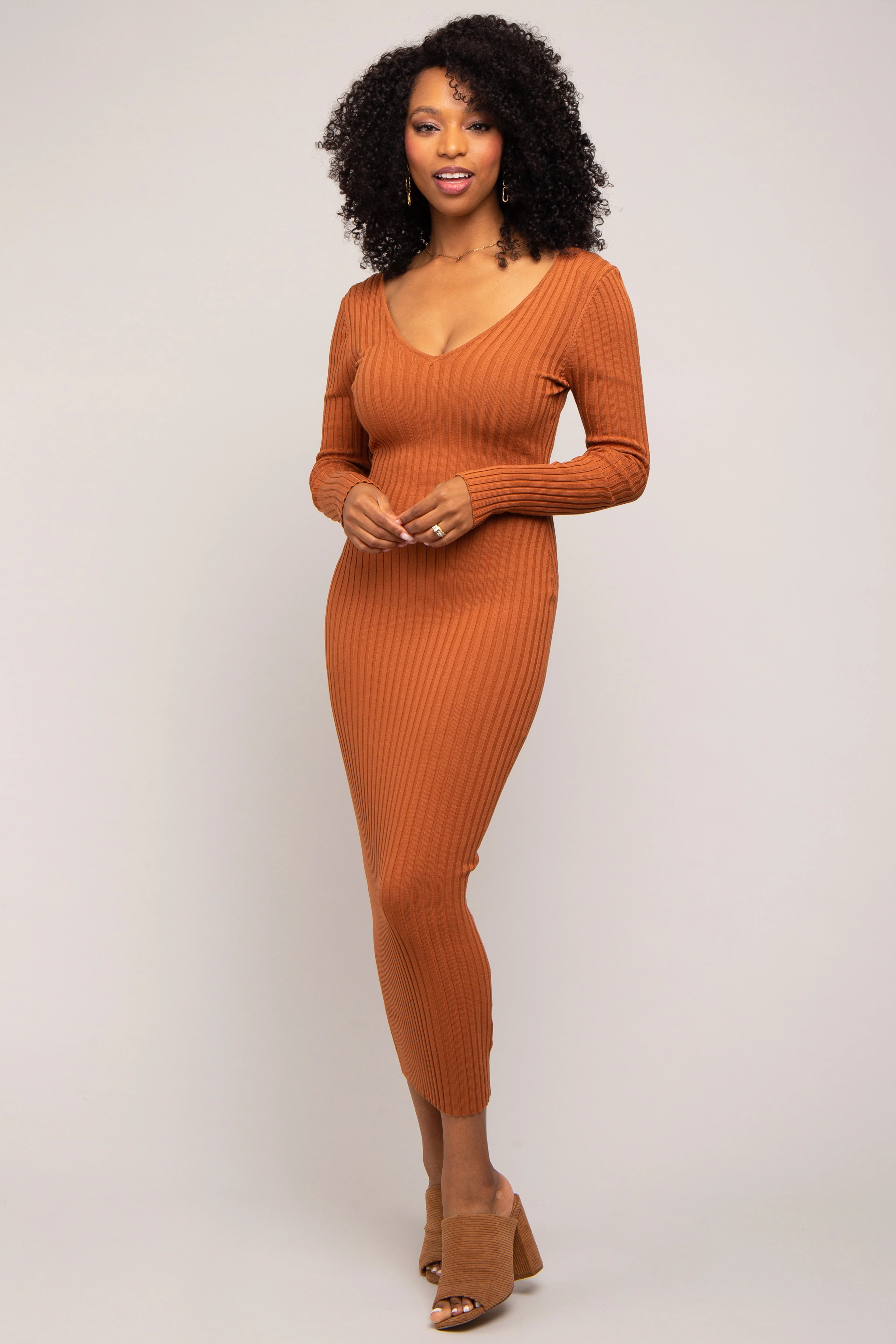 Camel V-Neck Long Sleeve Fitted Maternity Maxi Dress - Image 6