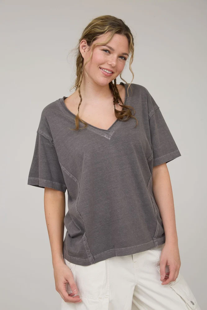 Charcoal Raw Edge V-Neck Short Sleeve Maternity T-Shirt - Image 5