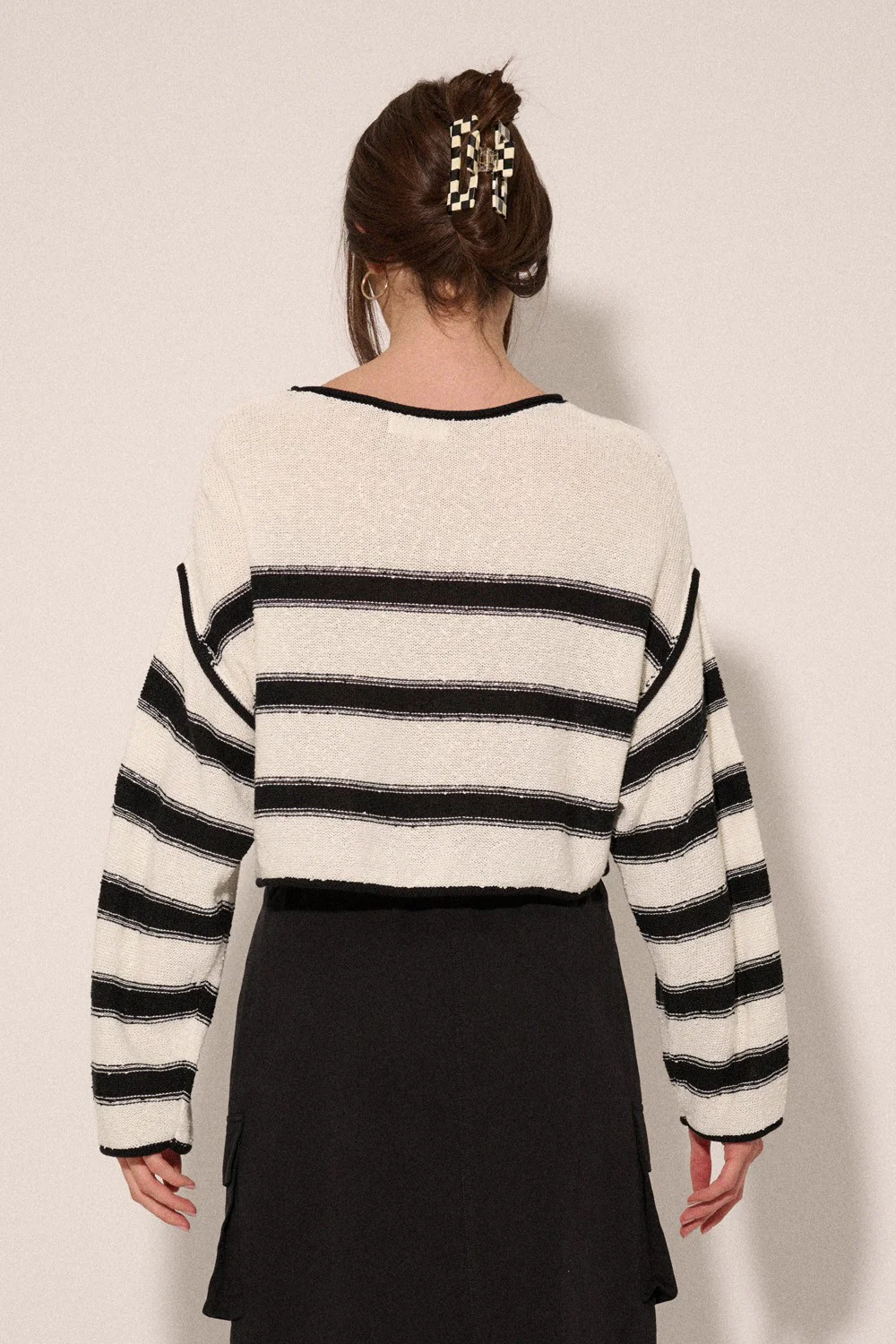 Cream Black Stripe Round Neck Expose Seam Sweater - Image 4