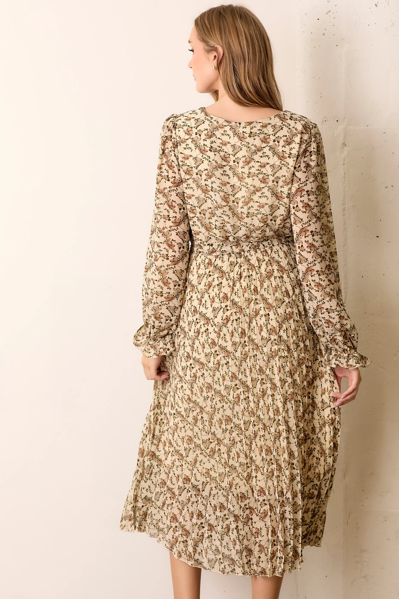 Cream Floral Chiffon Long Sleeve Pleated Midi Dress - Image 3