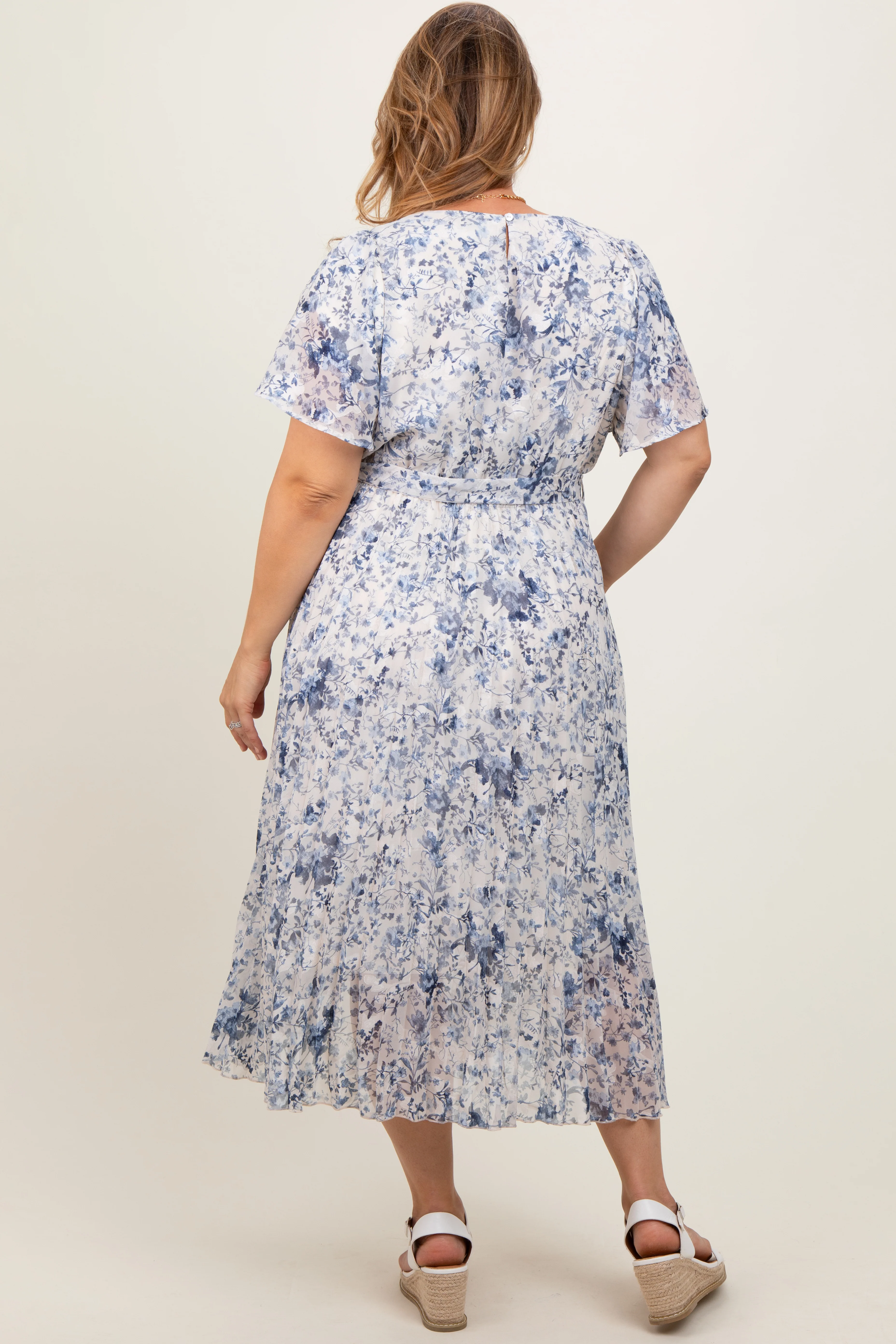 Cream Floral Pleated Maternity Plus Midi Dress - Image 4