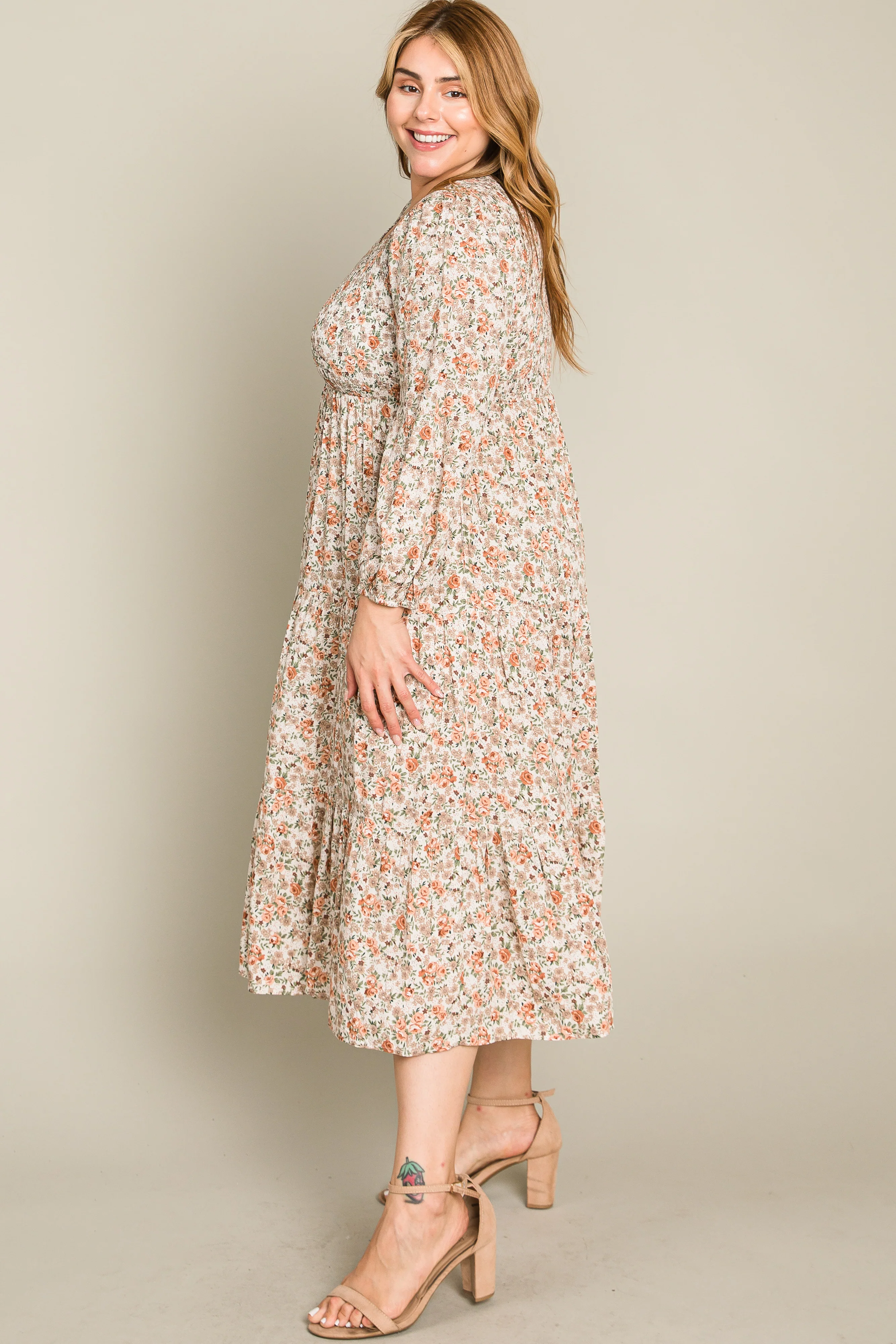 Cream Floral Smocked 3/4 Sleeve Plus Midi Dress - Image 10