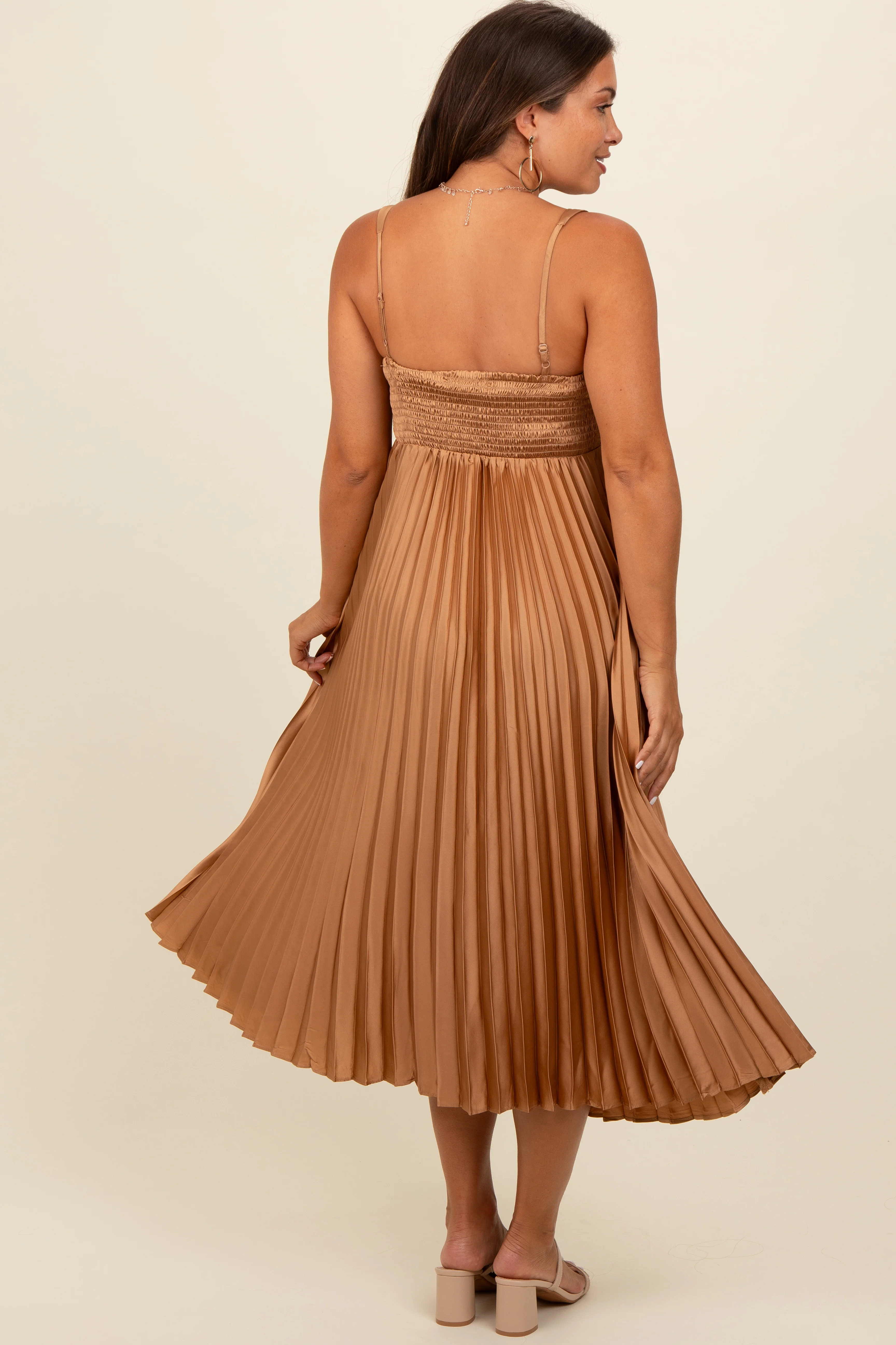 Gold Satin Pleated Sweetheart Maternity Midi Dress - Image 4
