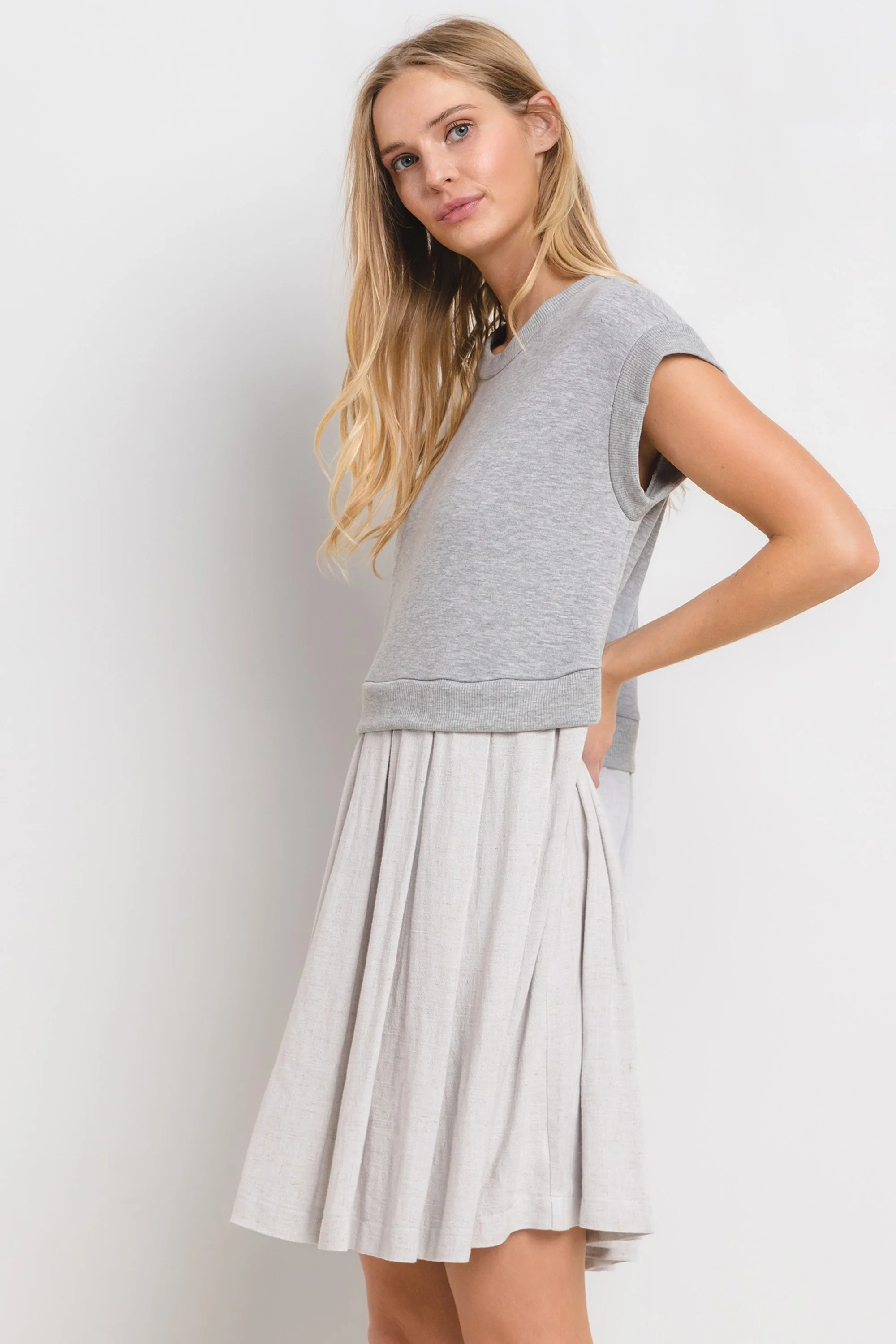 Grey Contrast Pleated Mini Dress - Image 2