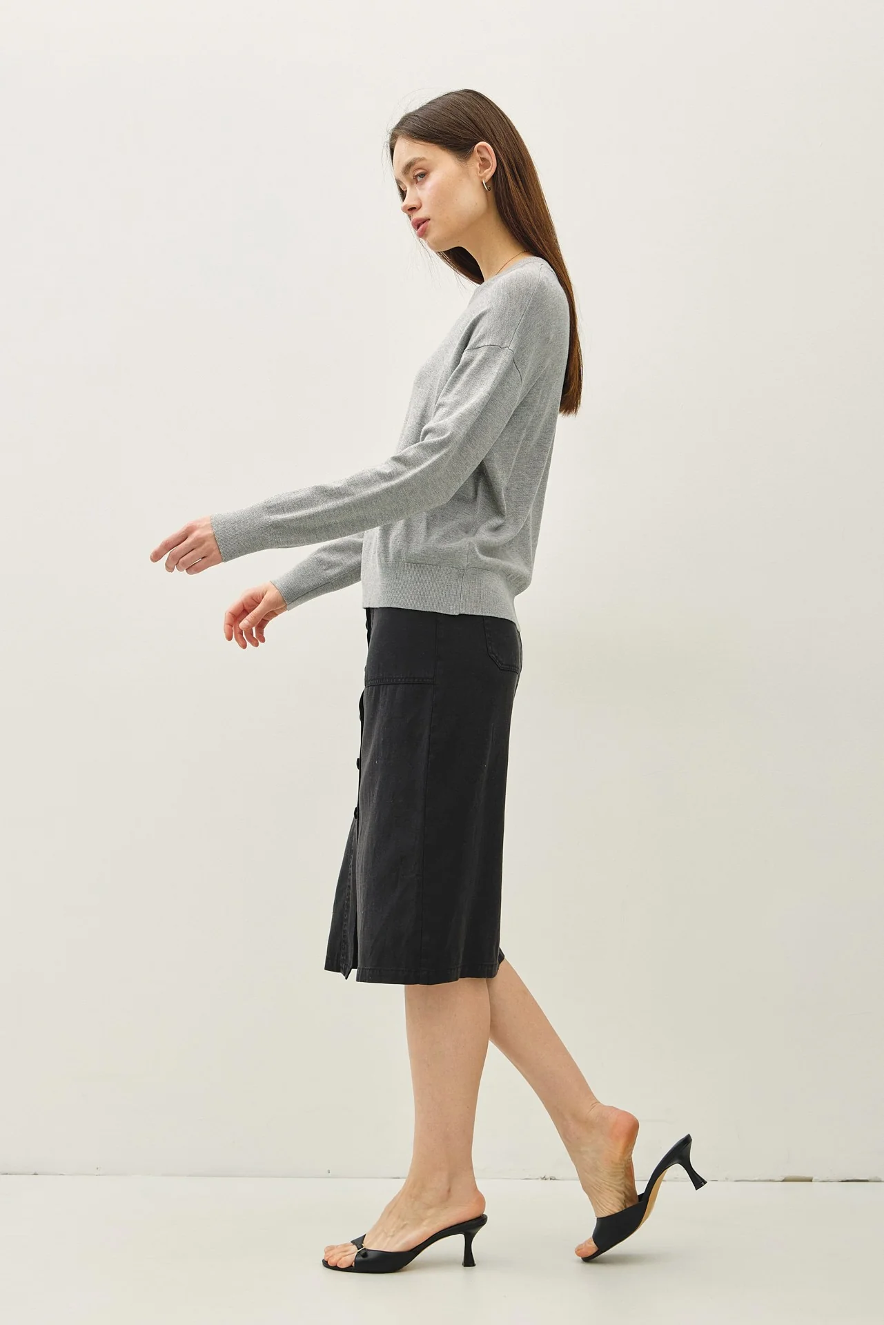 Heather Grey Classic Crew Neck Sweater - Image 3