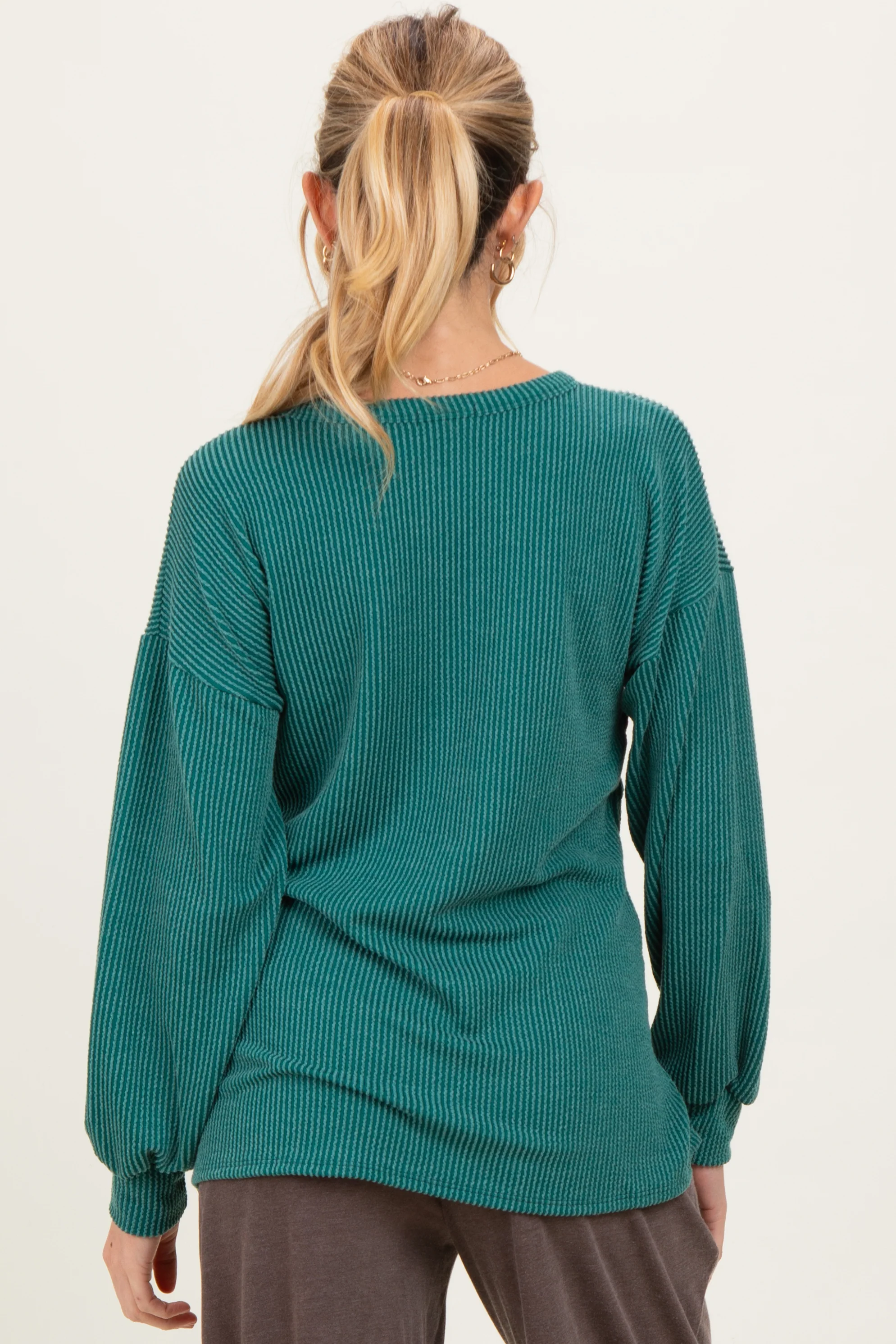 Hunter Green Puff Sleeve Solid Ribbed Maternity Top - Image 3
