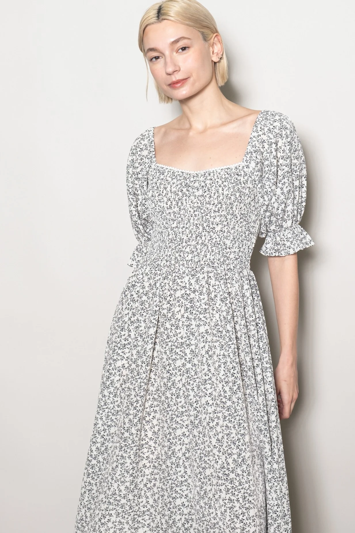 Ivory Floral Lace Trim Smocked Maxi Dress - Image 4