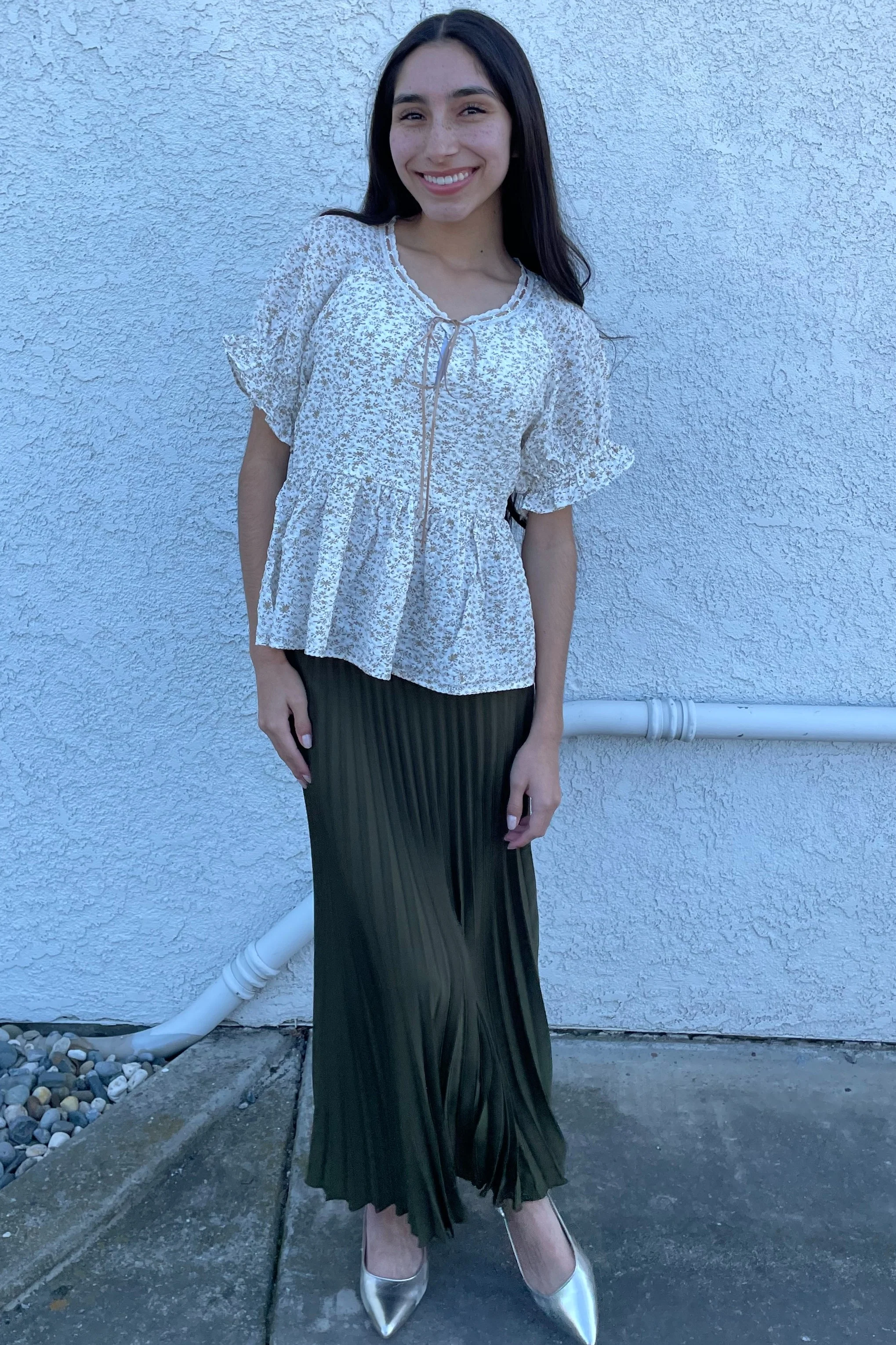 Ivory Taupe Ditsy Floral Blouse - Image 9
