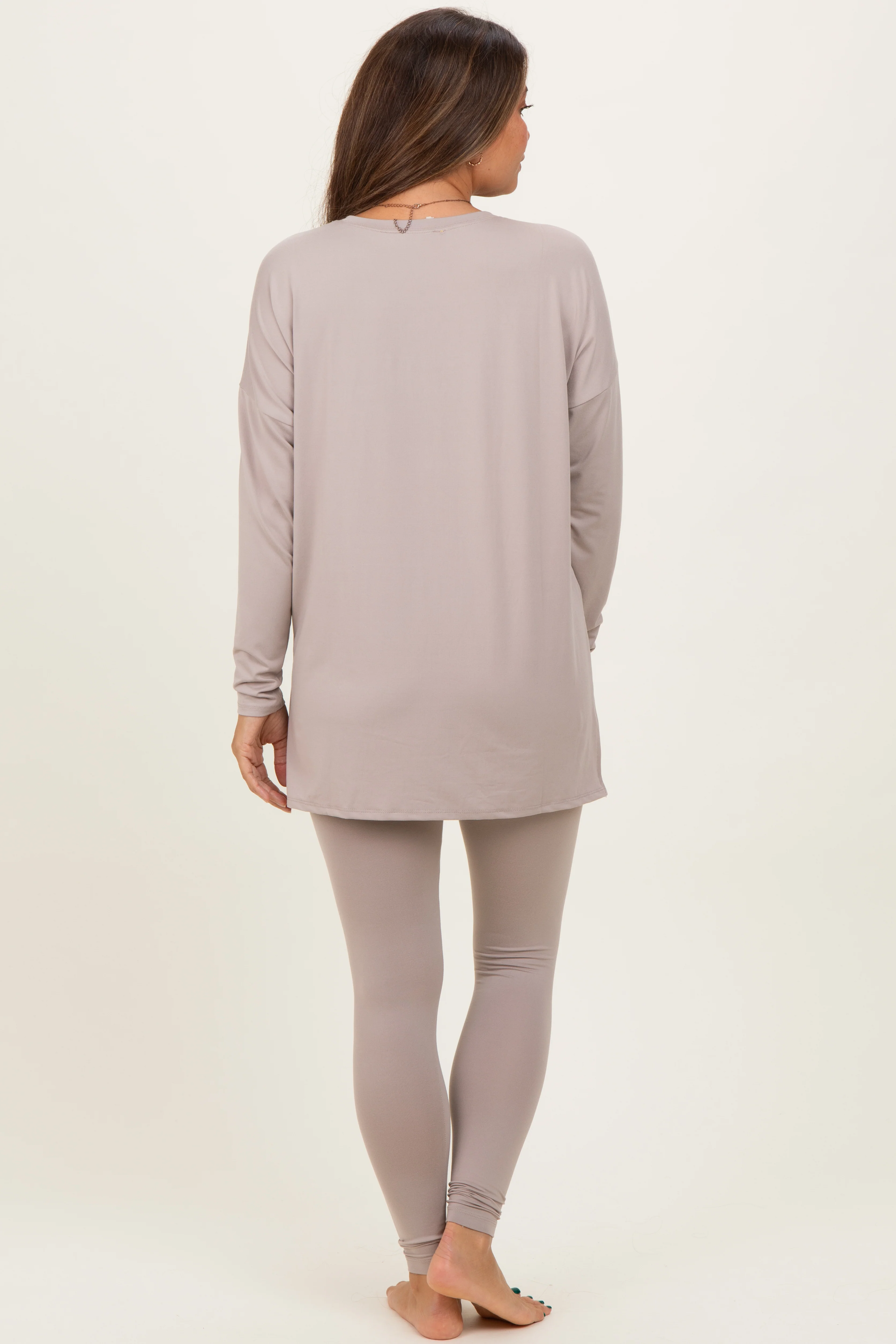 Light Mocha Brushed Knit Oversized Top and Legging Maternity Set - Image 4