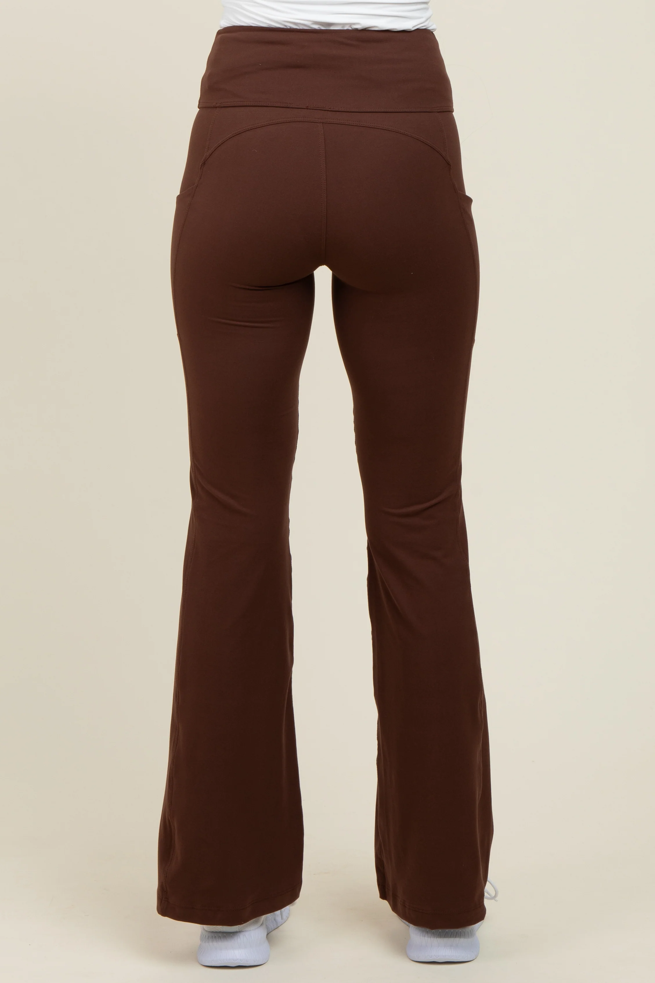 Mocha Active Pocket Flared Leggings - Image 5