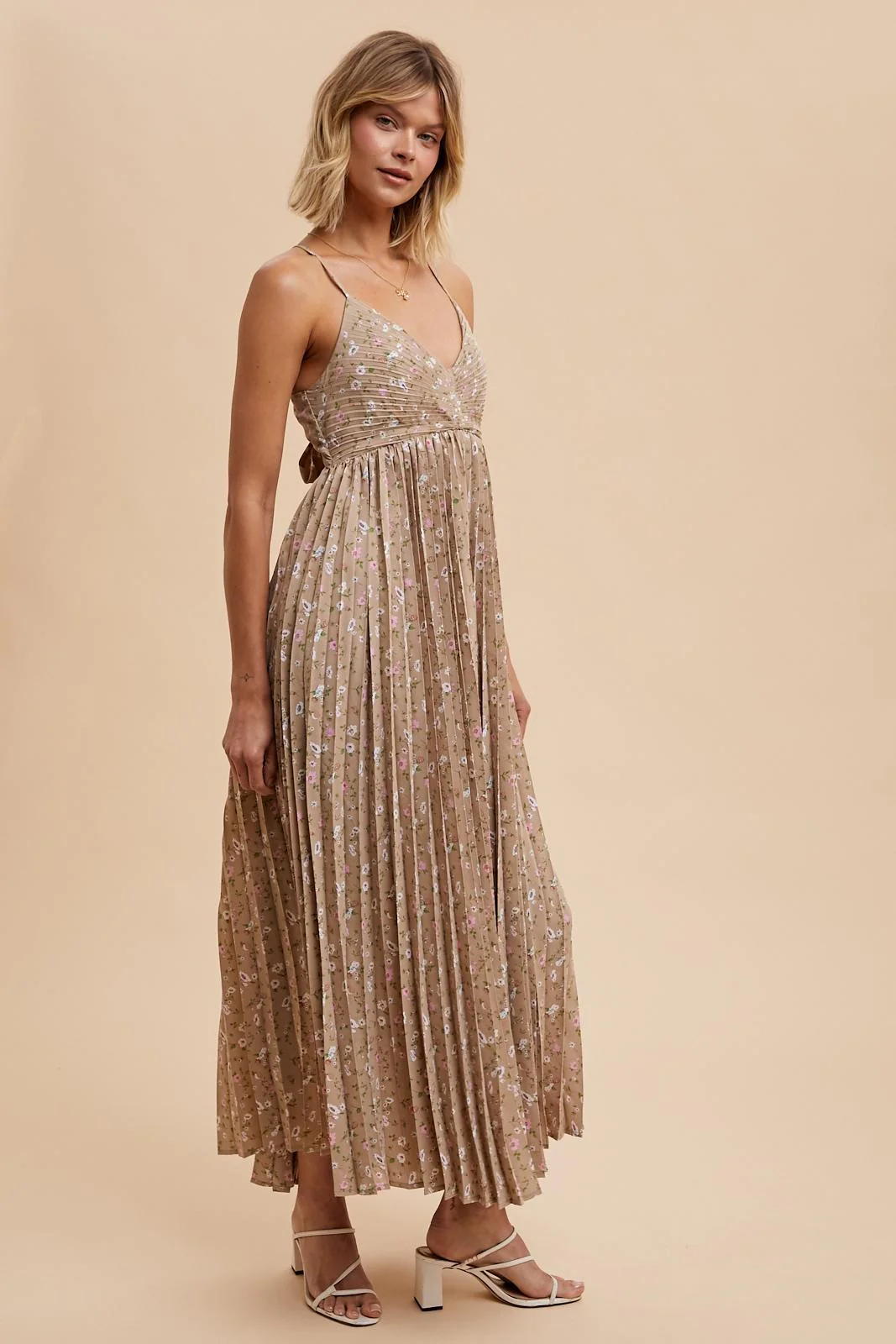 Mocha Floral Pleated Back Cutout Maxi Dress - Image 3