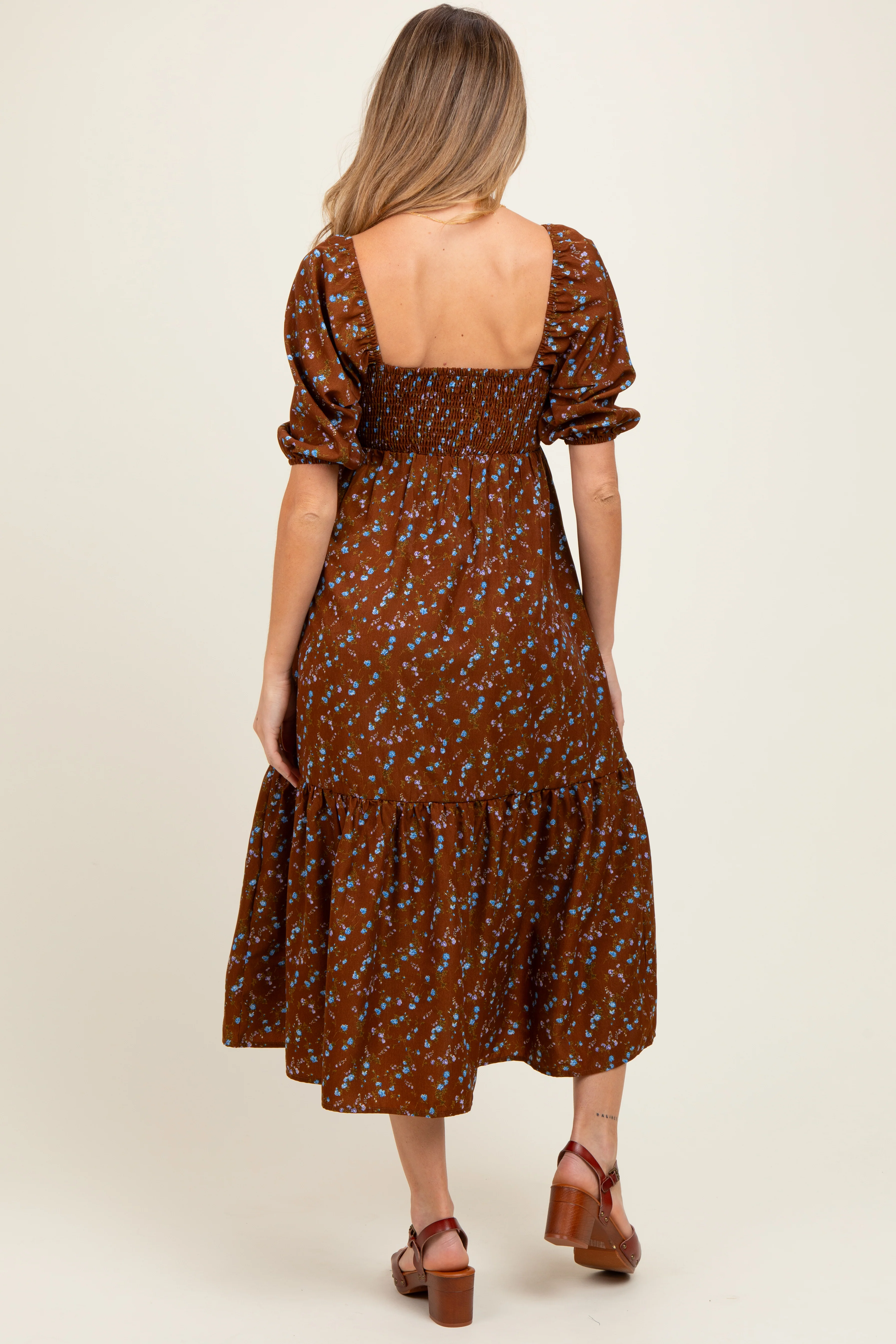Mocha Floral Sweetheart Puff Sleeve Maternity Midi Dress - Image 3