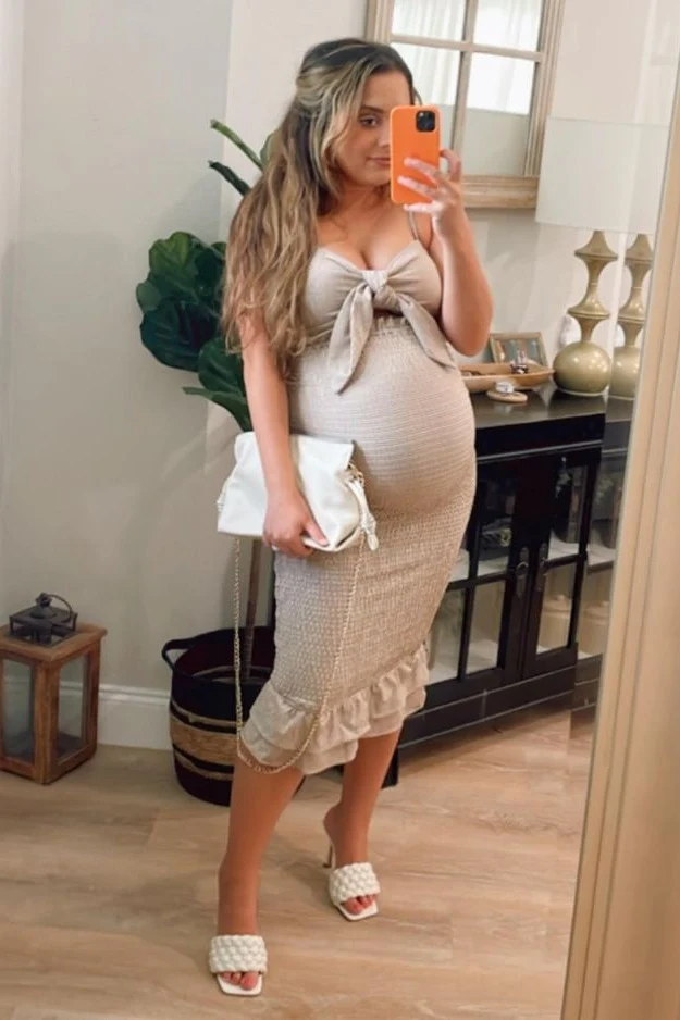 Mocha Gingham Print Smocked Fitted Self-Tie Maternity Midi Dress - Image 17