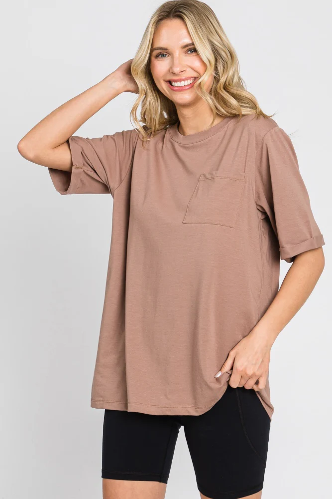 Mocha Oversized Front Pocket Cuffed Short Sleeve Maternity Top - Image 4