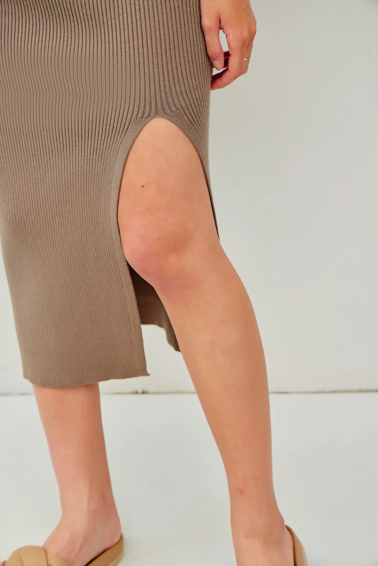 Olive Ribbed Knit Side Slit Midi Skirt - Image 4