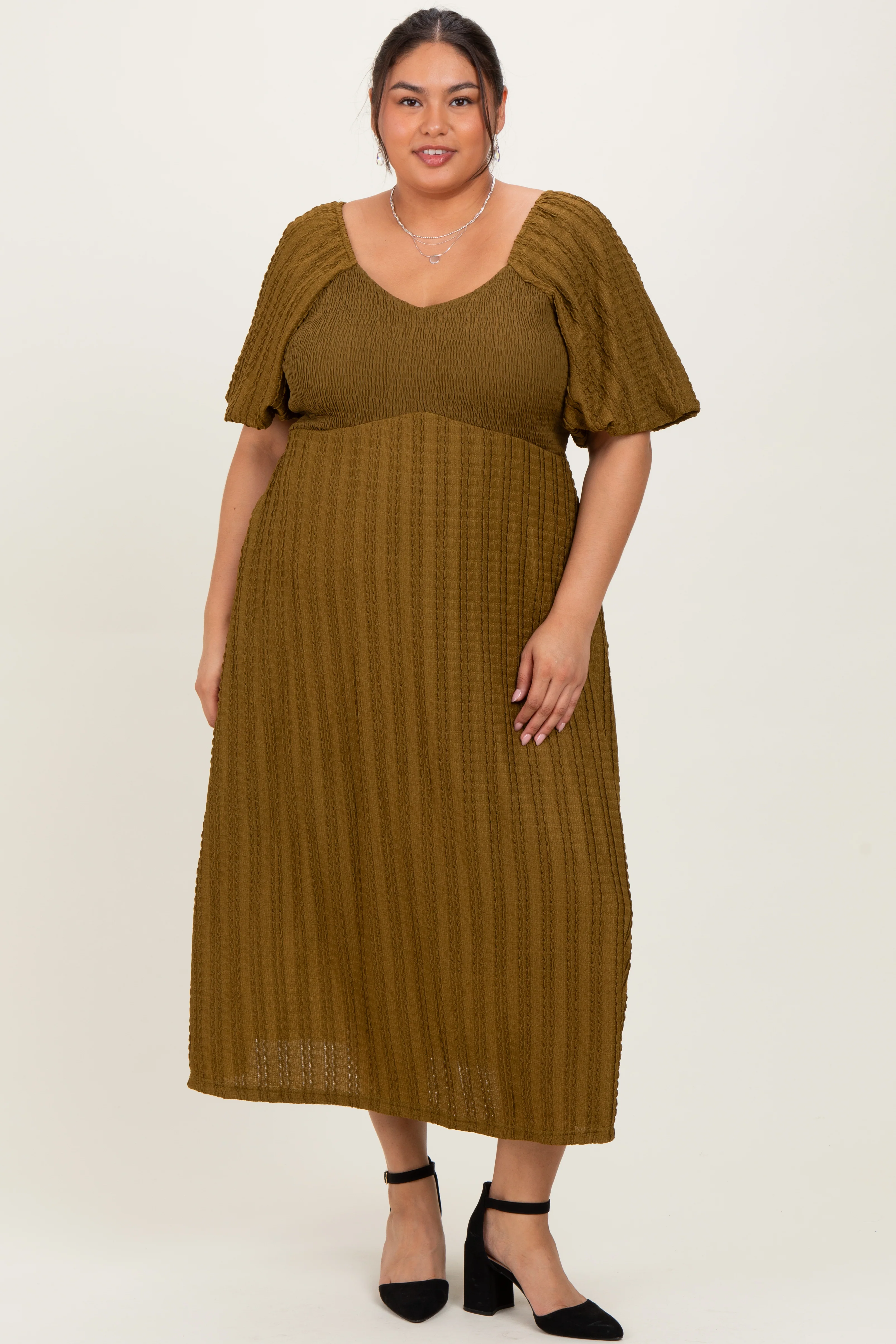 Olive Smocked V-Neck Short Puff Sleeve Textured Plus Midi Dress - Image 2