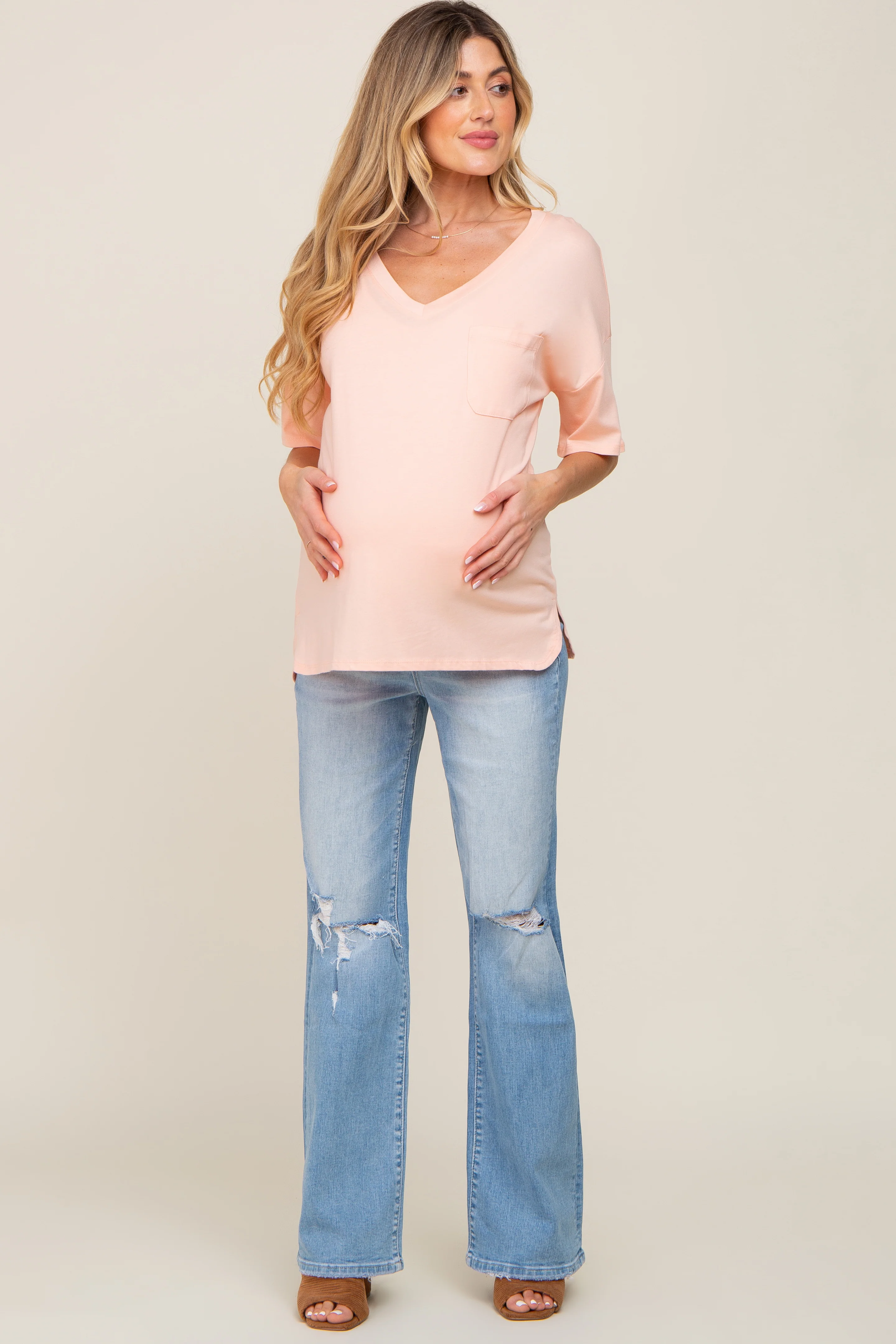 Peach Pocketed V-Neck Maternity Top - Image 4