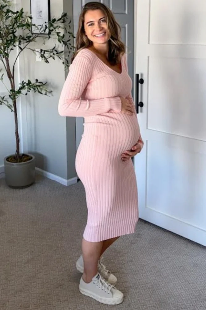 Pink V-Neck Long Sleeve Fitted Maternity Maxi Dress - Image 6