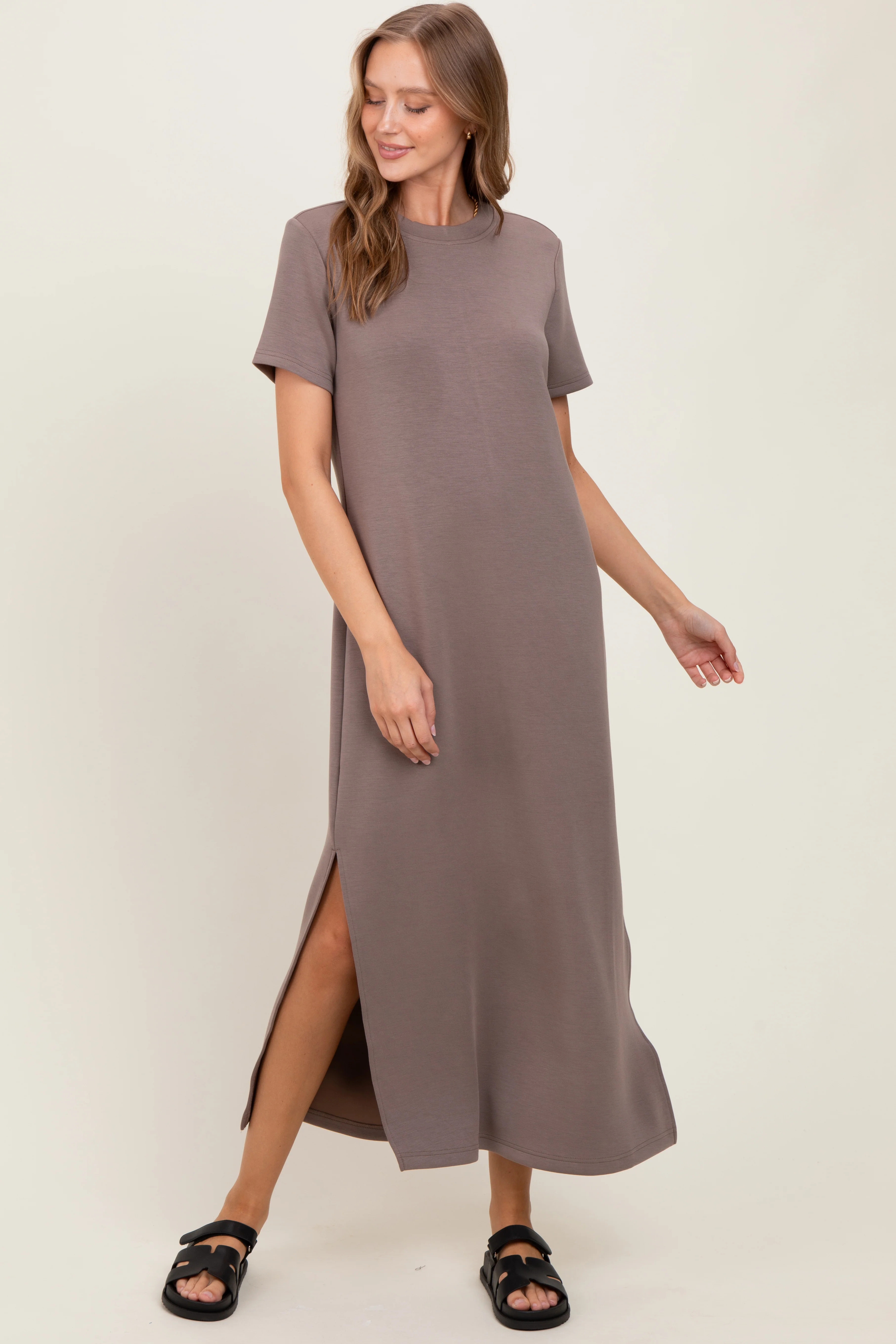 Taupe Basic Side Slit Short Sleeve Maternity Midi Dress - Image 4