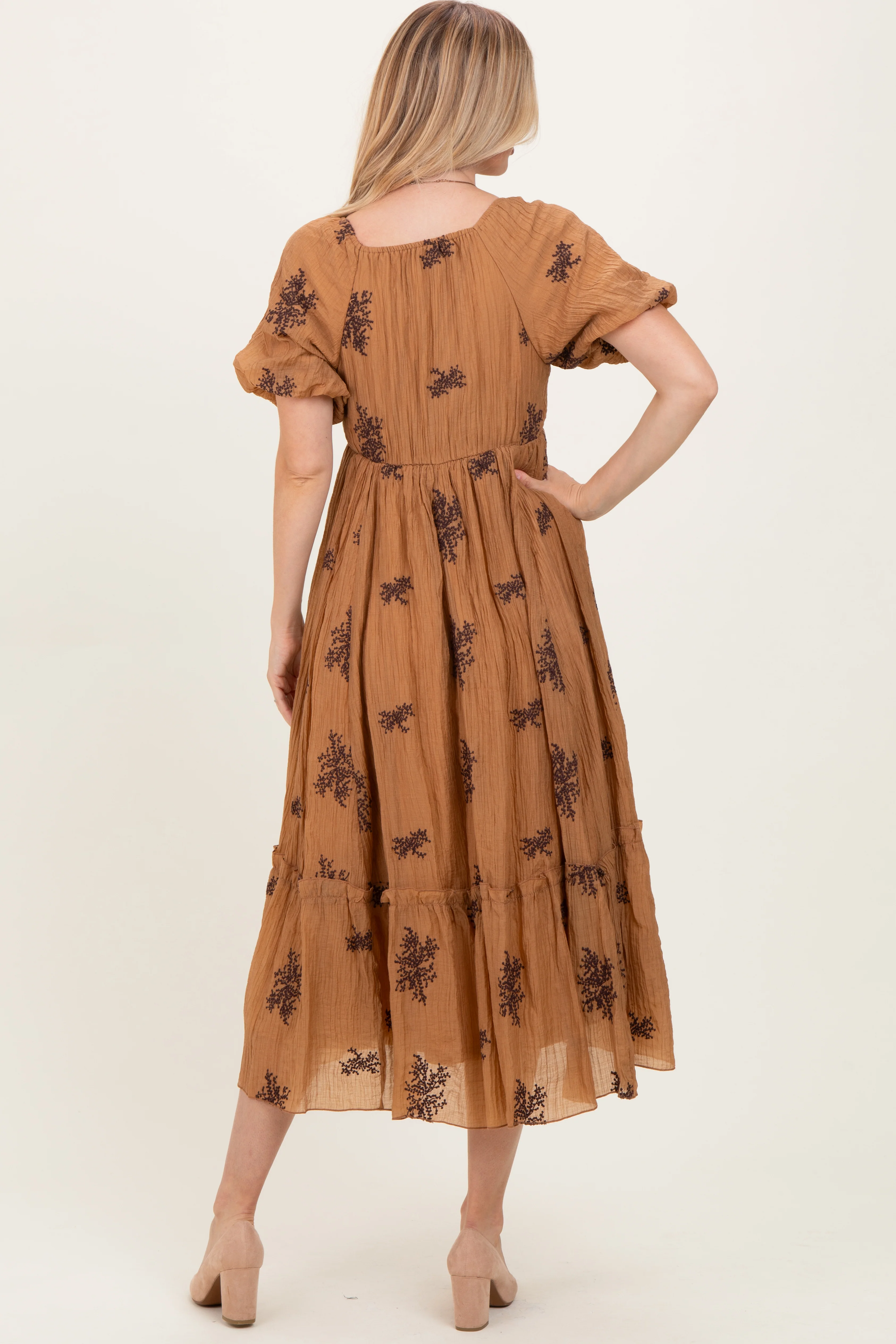 Taupe Floral Embroidered Puff Sleeve Midi Dress - Image 4