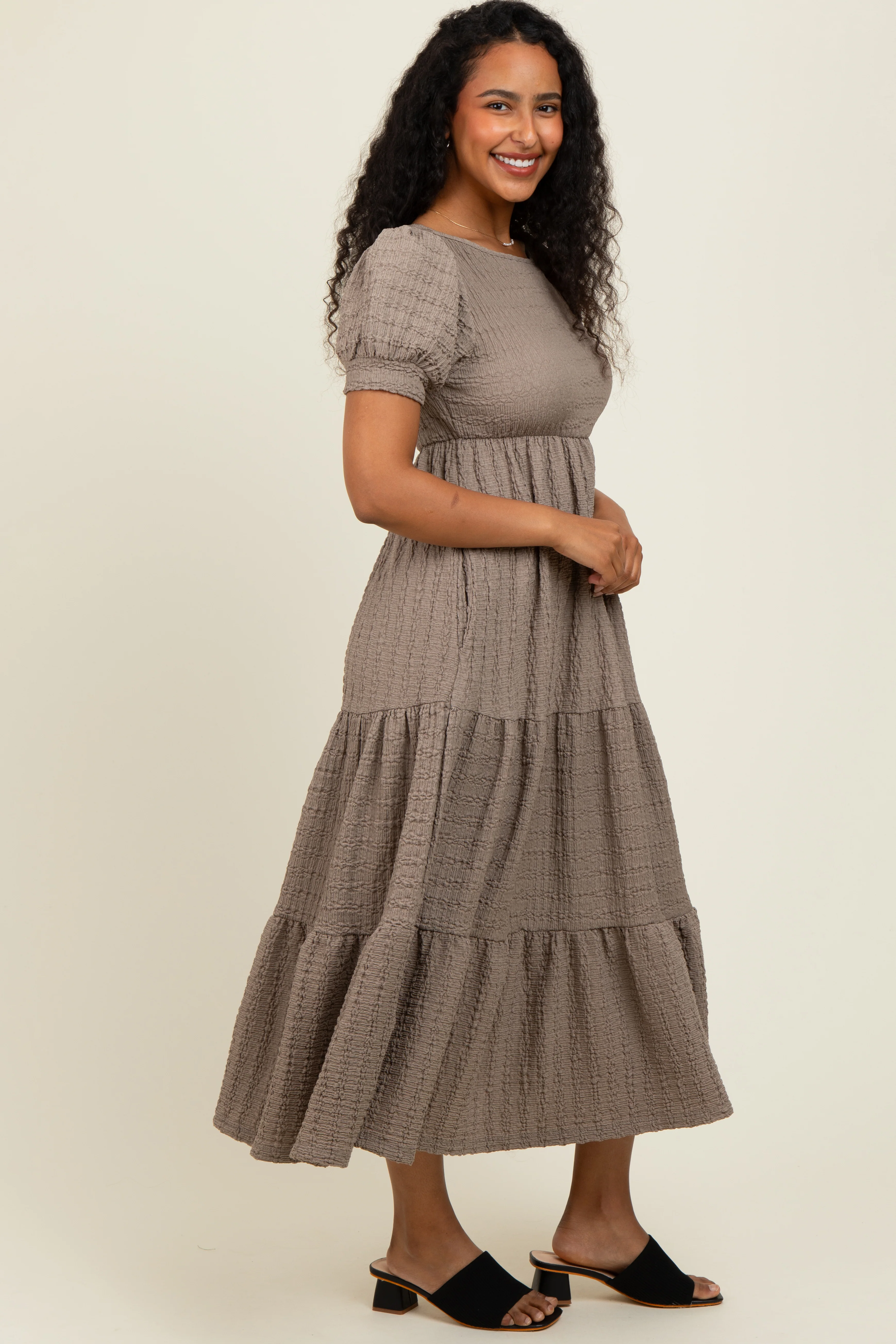 Taupe Solid Textured Tiered Shirt Sleeve Maxi Dress - Image 3