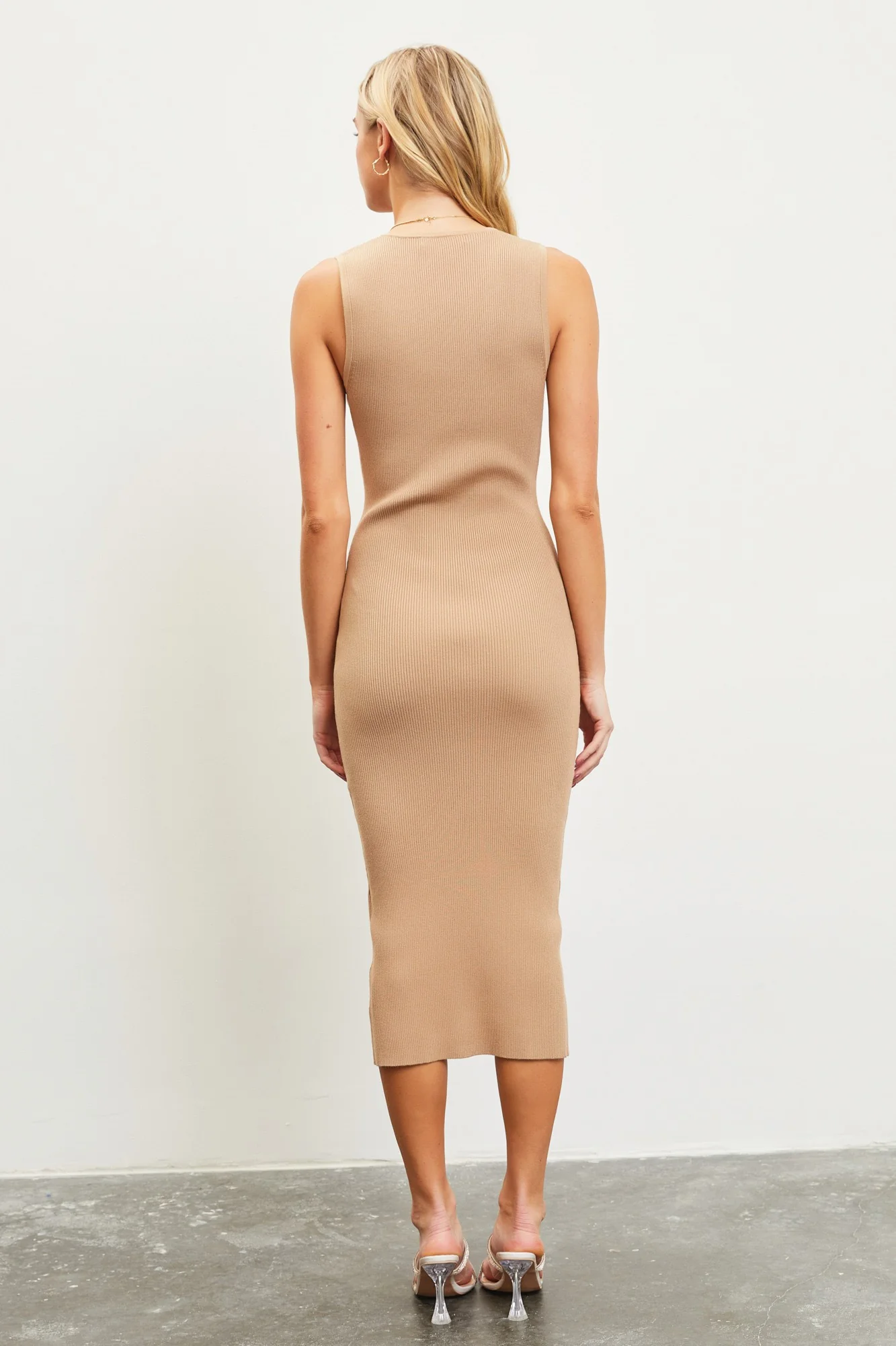 Taupe V-Neck Knit Midi Dress - Image 3